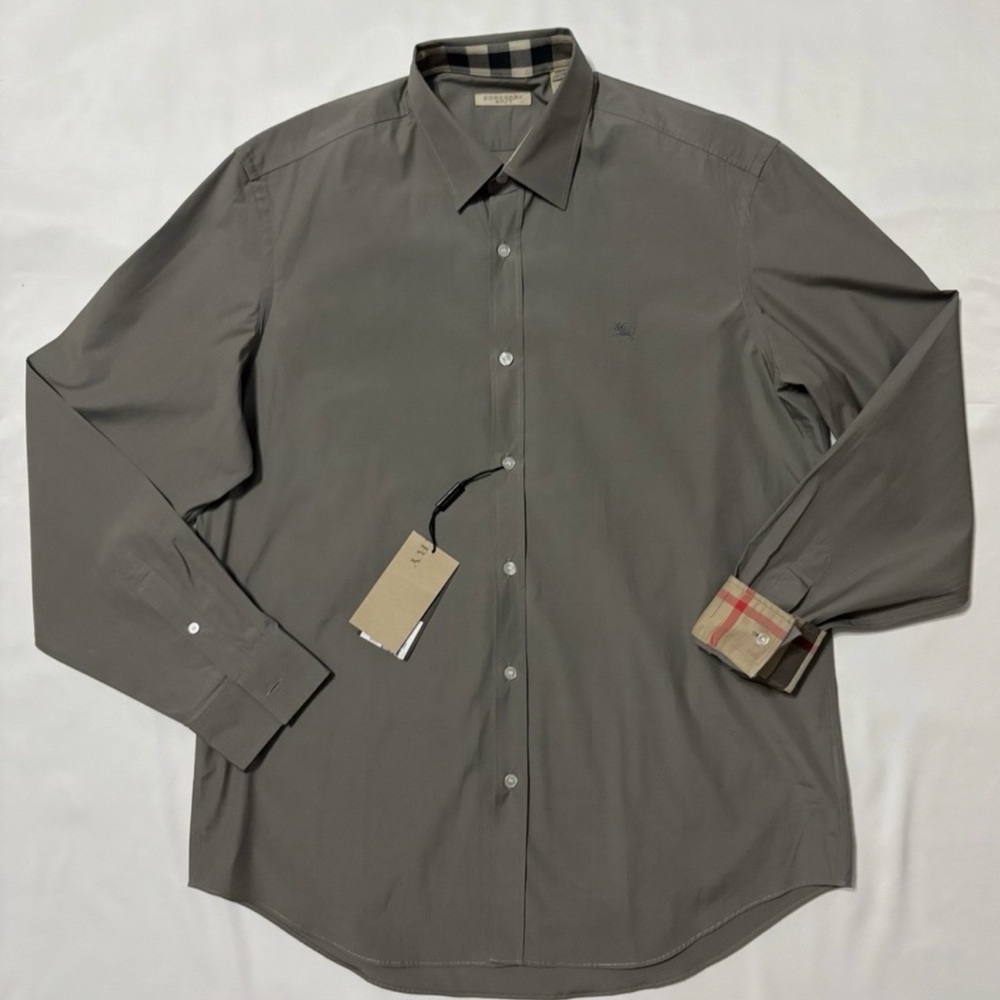 BURBERRY Shirt Gray- Size L  -Authentic 🎁💎
